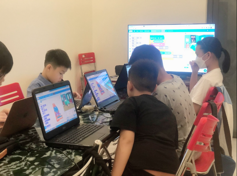 Học Lập Trình Cho Trẻ Em Ở Bình Dương